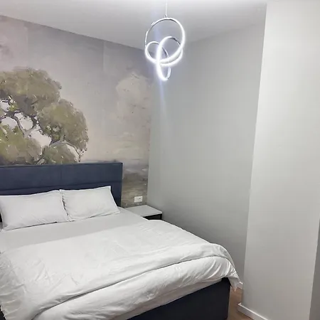Modern Loft In Prime Location Apartment Tirana